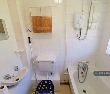 1 bedroom bungalow to rent - Photo 2