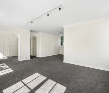 Unit 3/89 Caroline Street, - Photo 5