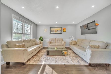 For Lease - 4 Lisa Court, Hamilton, Ontario - Photo 5