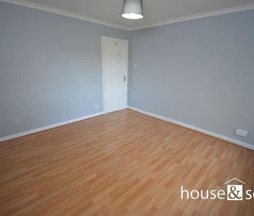 Redhill Court, Redhill, BH10 - Photo 3