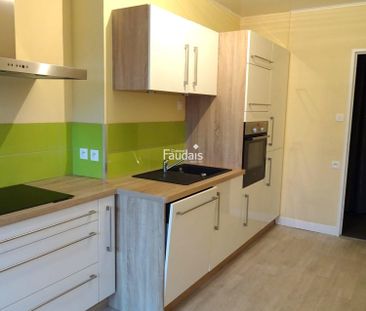 Location Appartement 4 pièces 69m² ST LO 50000 - Photo 4