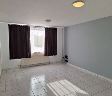 Rustig gelegen opgefriste rijwoning - Photo 2