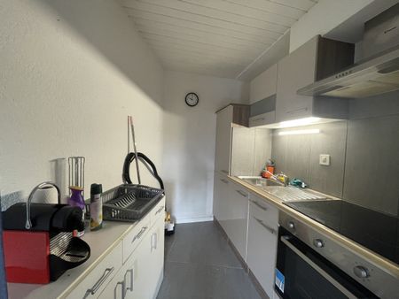 Studio au rez-de-chaussée - Photo 4