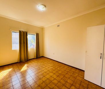 365 Livingstone Rd, Marrickville, NSW 2204 - Photo 6