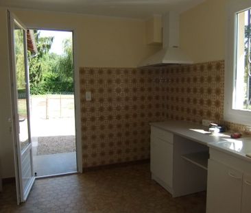 Location Maison 5 pièces 131m² ALBIAS 82350 - Photo 2