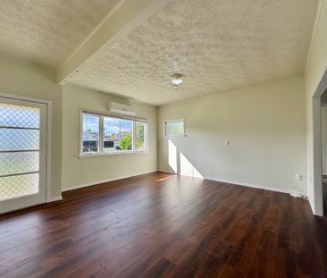 8A Hill Road, Papatoetoe, Auckland - Photo 6