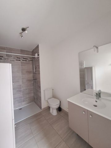 Location Appartement 1 pièce 22m² - Photo 2