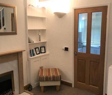 1 bedroom detached house to rent - Photo 2