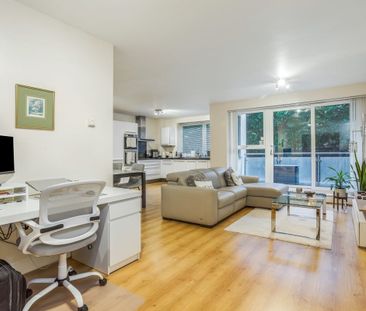 2 bedroom apartment to rent - Photo 5