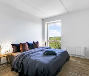 Flot 3 værelses lejlighed med altan - Foto 3