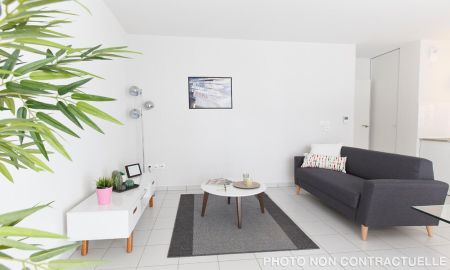 location Appartement T3 DE 64.8m² À BORDEAUX - Photo 2