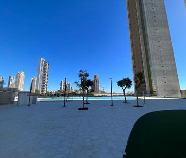 2 room luxury Flat for rent in Benidorm, Spain - Photo 4