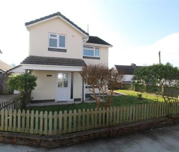3 bedroom detached house to rent - Photo 2