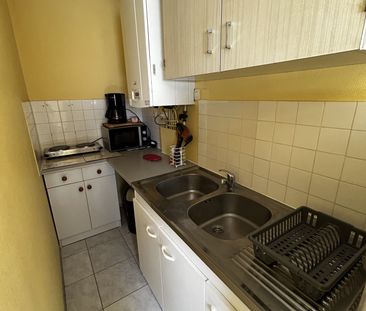 Location Appartement 2 pièces 37m² LE CREUSOT 71200 - Photo 5