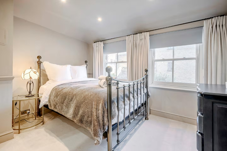 4 bedroom terraced house to rent - Photo 3