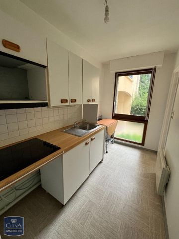 Location Appartement 1 pièce 33m² ALENCON 61000 - Photo 4