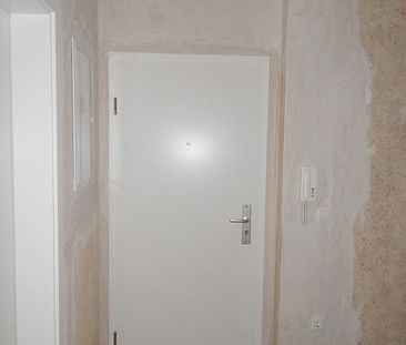 Stadtteil Schwerin! 2-Zimmer-Wohnung mit saniertem Wannenbad - Photo 6