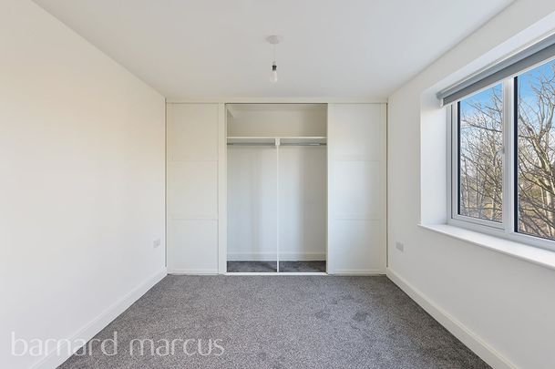 Windmill Lane, Hanwell - Photo 1