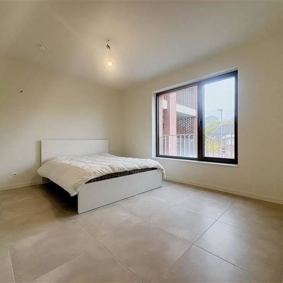 Appartement te huur - Photo 1