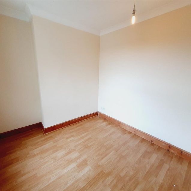 2 Bedroom Flat to Rent in Mill Road, Kettering, Northants, NN16 - Photo 1