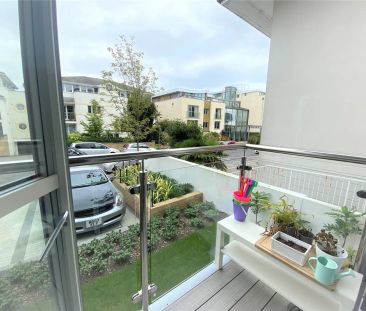 Alum Grange, 1 Burnaby Road, Bournemouth, Dorset, BH4 - Photo 2