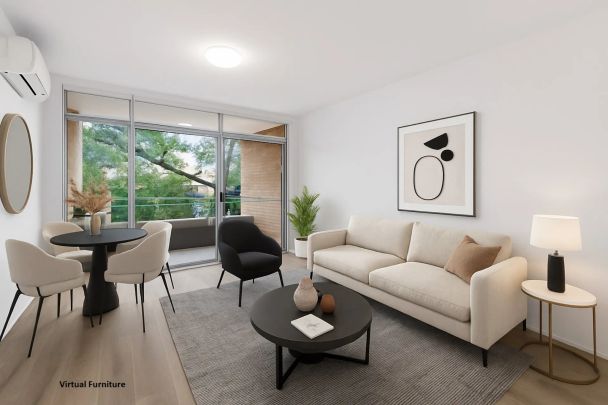 Renovated One Bedroom Apartment Close To Tramsheds & Light Rail - Photo 1