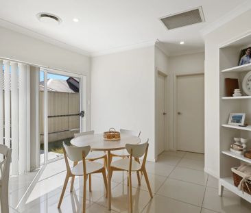 Unit 5/19 Moonstone Drive, - Photo 4