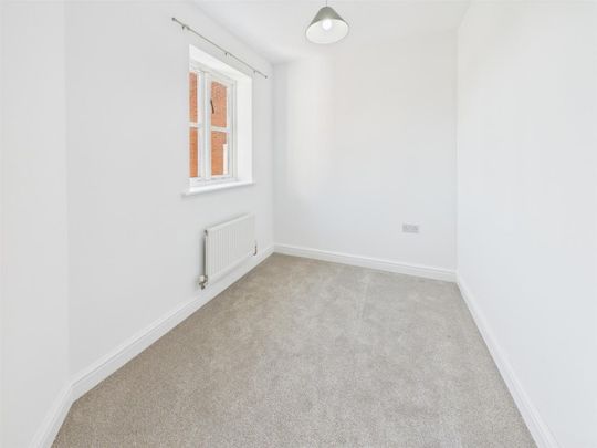 3 BED Detached house To rent - Photo 1