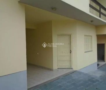 Casa em Condomínio com 2 quartos e 75m² para alugar em Glória, Port... - Foto 1