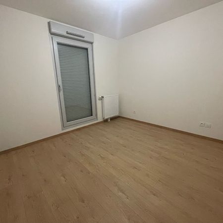 Location Appartement 2 pièces 40m² - Photo 3