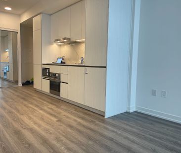 For Lease - 8 Interchange Way Unit# 5607, Vaughan, Ontario - Photo 5