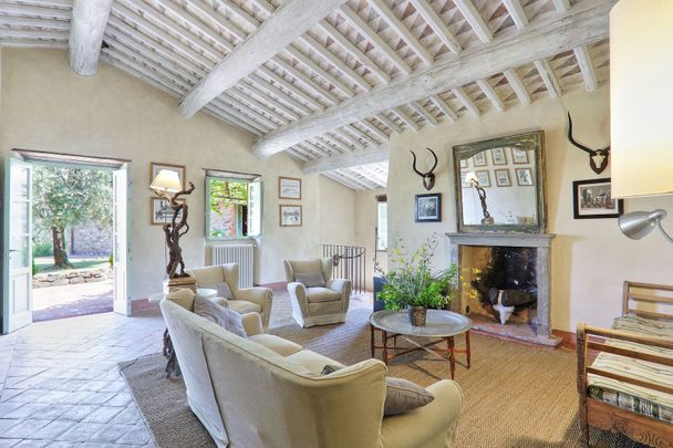 Villa Gladiolo - beautiful countryside estate among olive groves - Photo 1