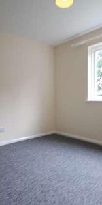 St Peters Close, Cheltenham, GL51 - Photo 3