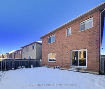 For Lease - 45 Alice Springs Crescent, Brampton, Ontario - Photo 3