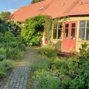 Rum for uthyrning i ett gammalt hus med trädgård mellan Lund och Malmö nära Alnarp (SLU) - Foto 2