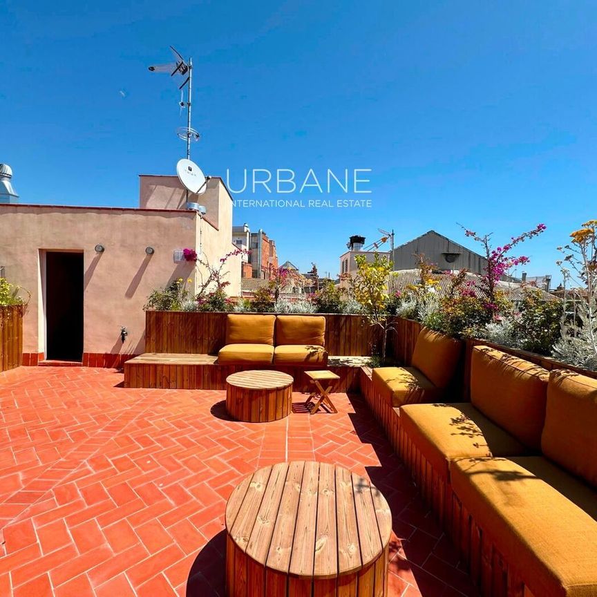 **Piso de 1 dormitorio muy luminoso (51 m²) en edificio de obra nueva con ascensor | El Raval | Disponible a partir del 1 de julio | Alquiler de larga duración | 1.650 €/mes** - Photo 1