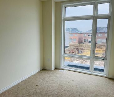 For Lease - 20 Donald Ficht Crescent Unit# MAIN & 2ND, Brampton, On... - Photo 2