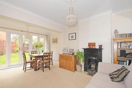 3 bed detached house to rent in Springfield Road, Guildford, GU1 - Photo 5