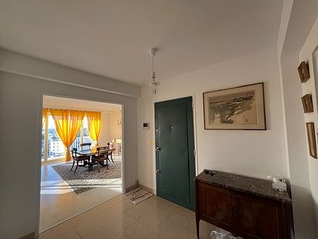 Location appartement 4 pièces, 117.72m², Reims - Photo 3