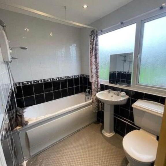 86 Abercorn Park, Portadown, Craigavon, BT63 5JW - Photo 1