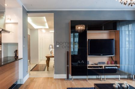 Grzybowska 4 , Apartament premium - Photo 3