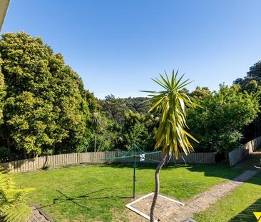 A Peaceful Retreat in the Heart of Huia - Photo 5