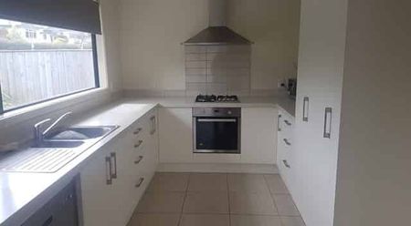 84 Florence Avenue - Photo 5