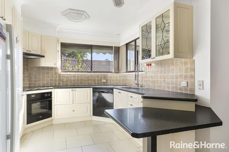 Spacious Family Home in Winston Hills - Photo 3