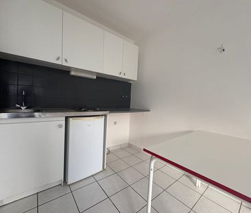 Appartement T2 LA COURONNE - Photo 1