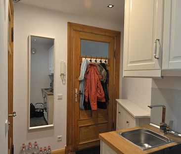 Möbliertes 1-Zimmer Apartment im Rostocker Bahnhofsviertel - Badewanne, Einbauschränke, Einbauspots - Photo 5
