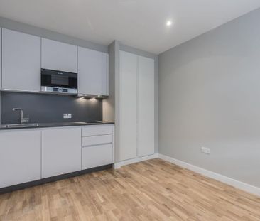 Studio to rent - Photo 6