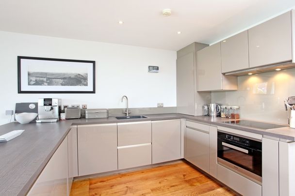 2 bedroom duplex to rent - Photo 1