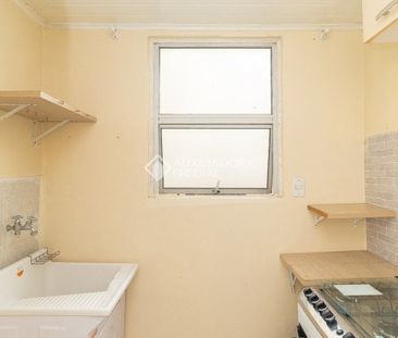 Apartamento com 2 quartos e 42m² para alugar em Vila Nova, Porto Al... - Photo 4