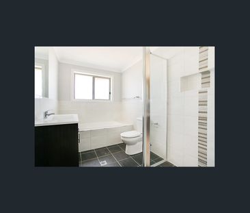 Ideal Location Beautiful Home - Photo 5